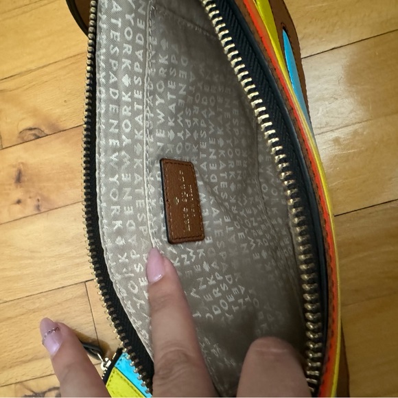 Kate Spade Macaw Parrot Cay Bird Leather Clutch - Picture 7 of 10